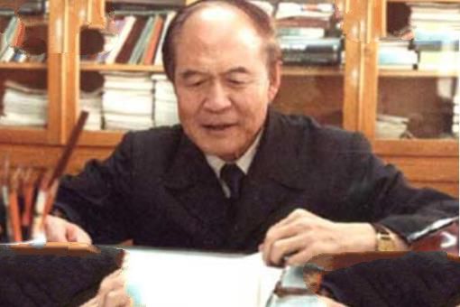 中国十大著名经济学大师，厉以宁上榜，第一是市场经济开拓者
