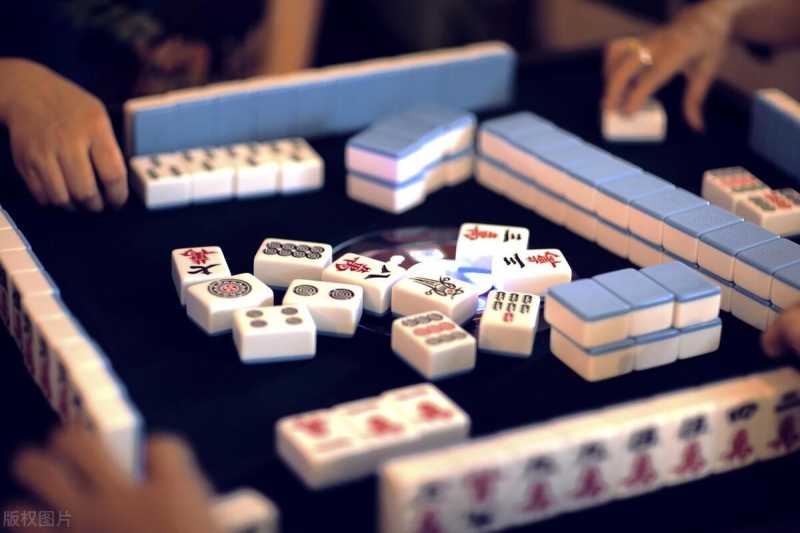 盘点2023年的三个奇闻事件，荒诞到有些难以置信！